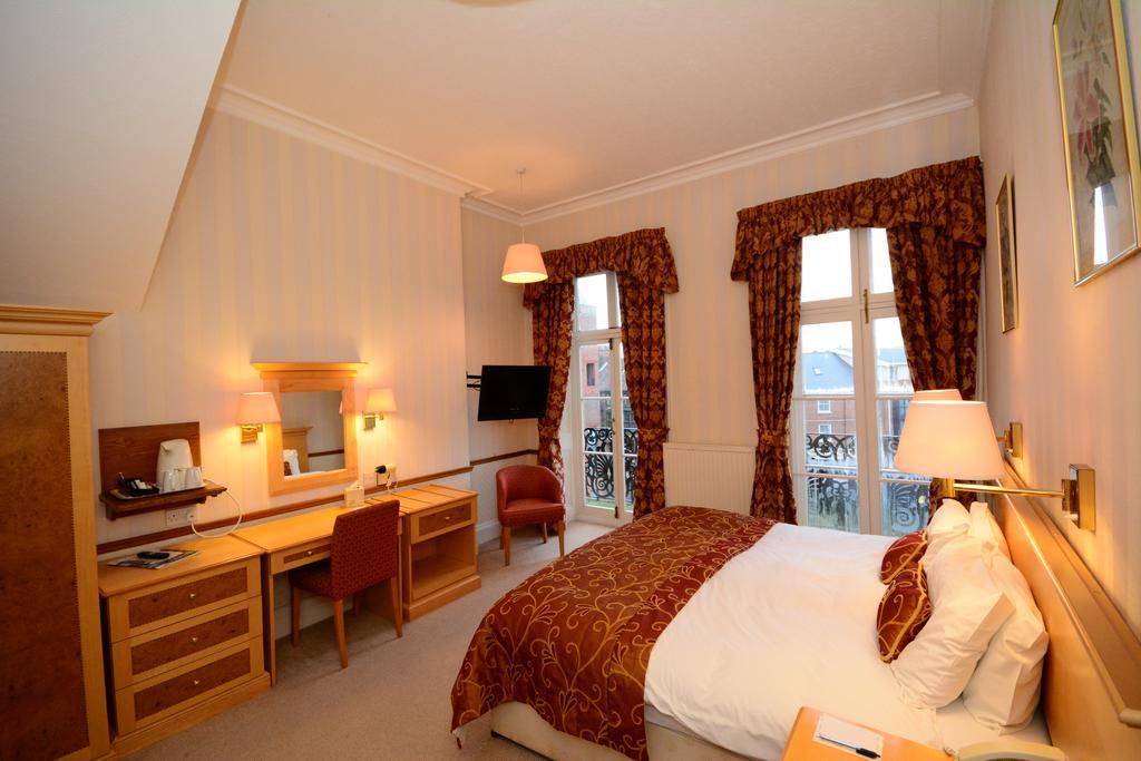 The Crescent Hotel Scarborough Buitenkant foto